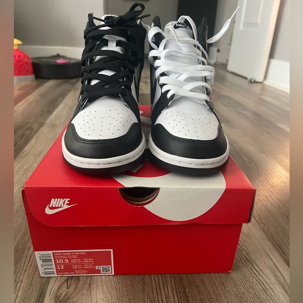 Panda High Dunks